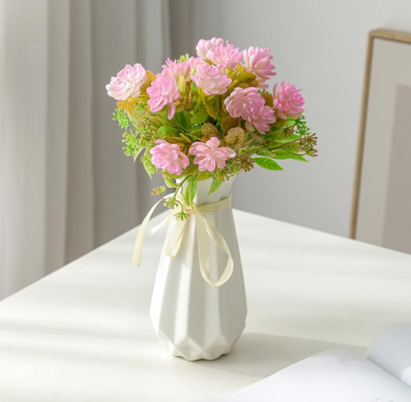 Origami Style Geometric Ceramic Vase – Modern Artistic Home Decor